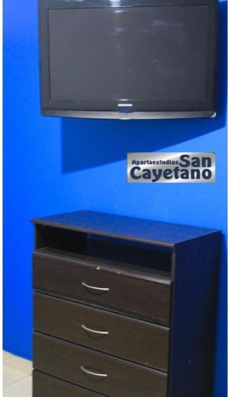 Apartaestudios San Cayetano Cali Zewnętrze zdjęcie